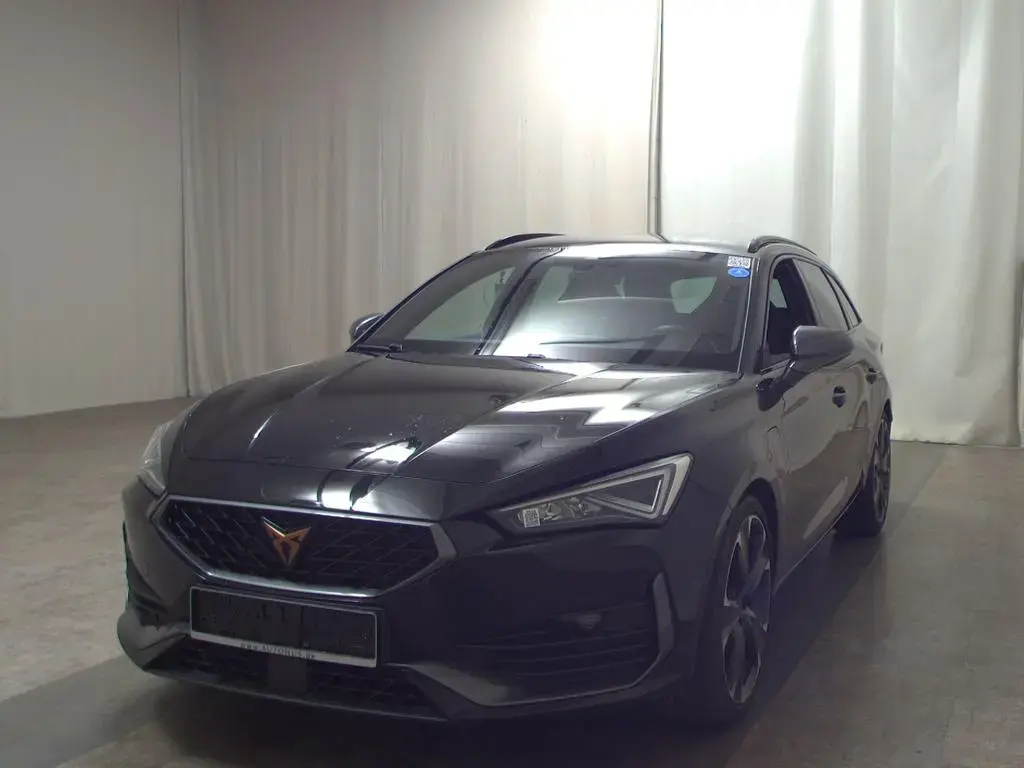 Main__Slider__Photo:Cupra Leon Sportstourer 1.4 e-Hybrid VZ T-Leder Nav vc 04/2022-1