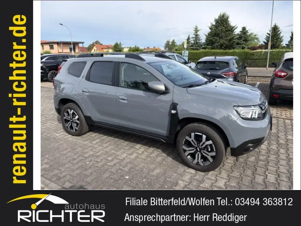 Main__Slider__Photo:Dacia Duster TCe 130 2WD Journey + 09/2023-1