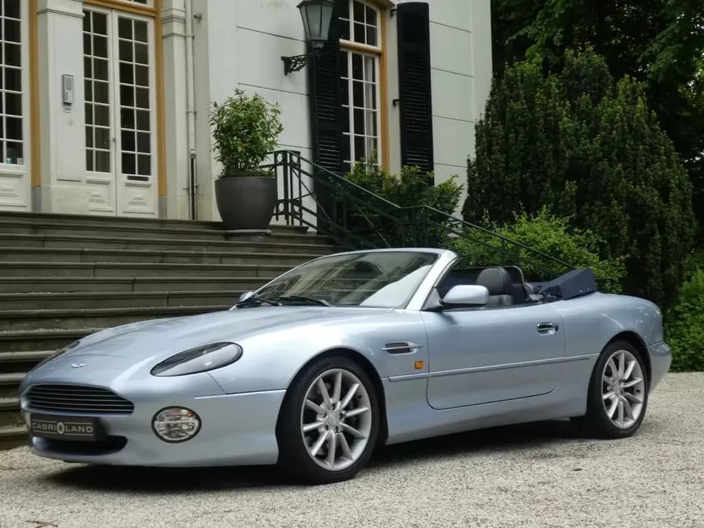 Main__Slider__Photo:Aston Martin V12 Vantage DB7 Volante 5.9 06/2000-0