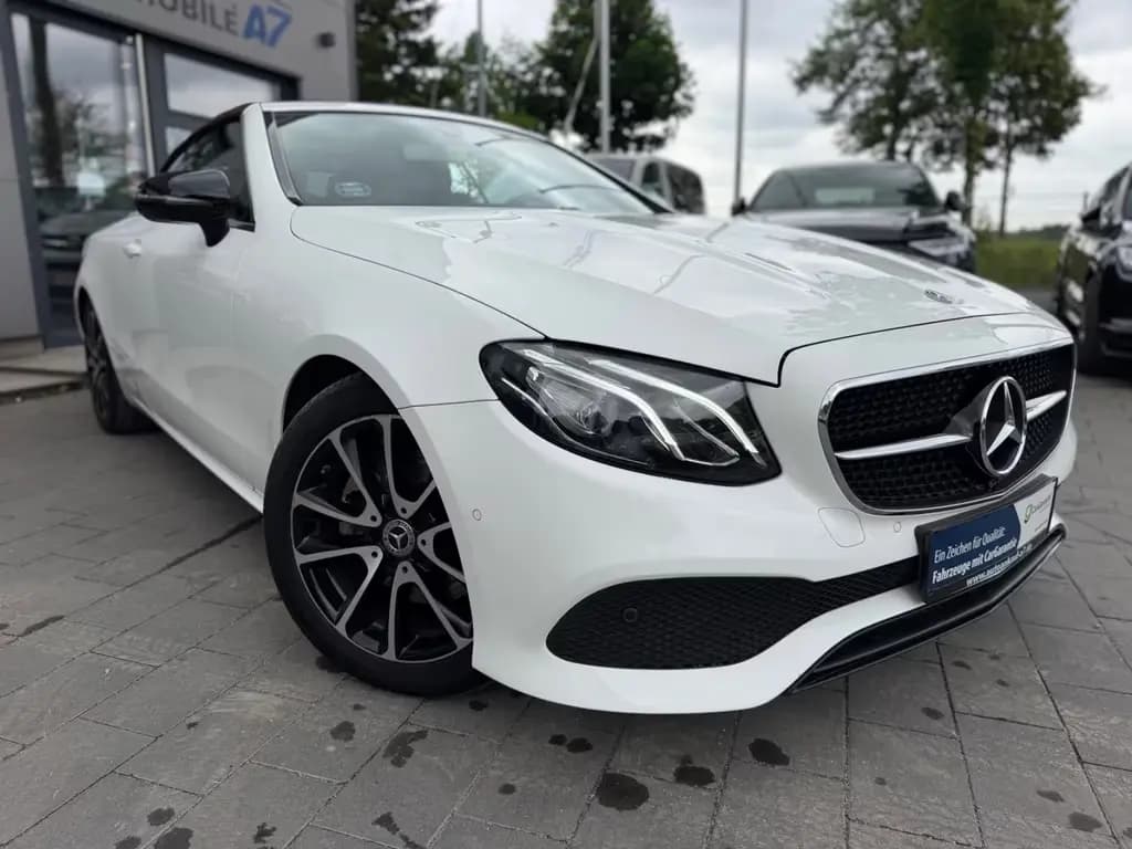 Main__Slider__Photo:Mercedes-Benz E 200 Cabrio 04/2019-0