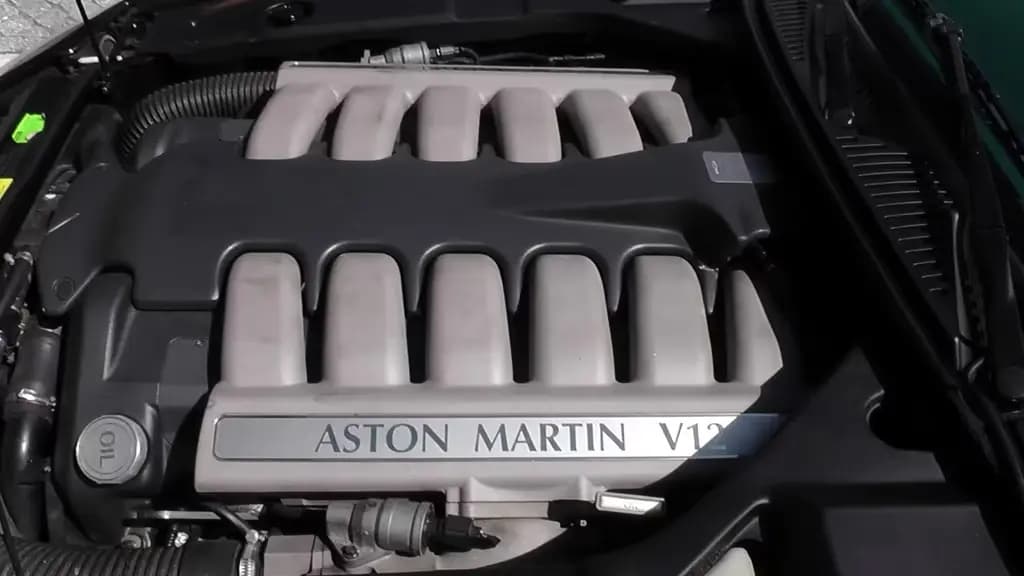 Main__Slider__Photo:Aston Martin DB7 Vantage Coupe - 11/2002-0