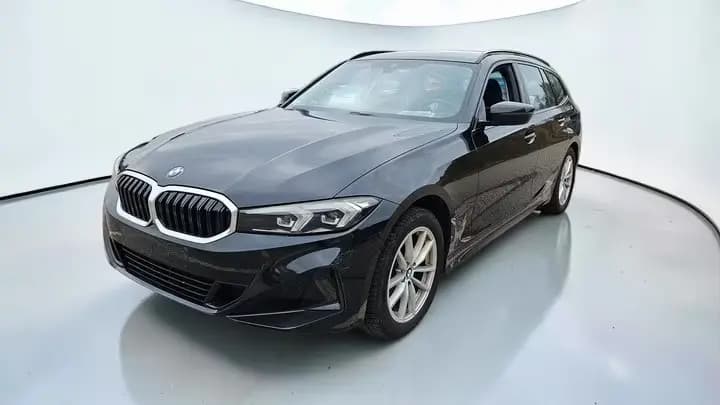 Main__Slider__Photo:BMW 320 d xDrive T Shadow-Line WIDE*LED*CARPLAY*MEGA 10/2023-0