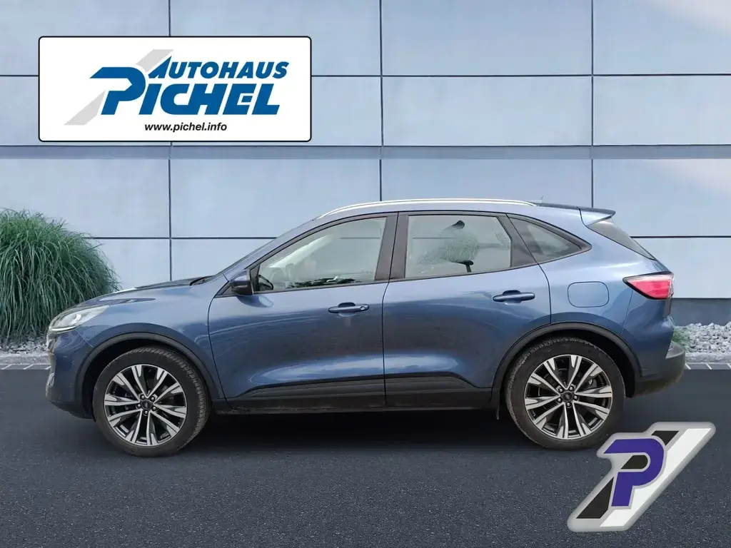 Main__Slider__Photo:Ford Kuga Cool & Connect Klimaautomatik-2-Zonen Sitzh 01/2022-1