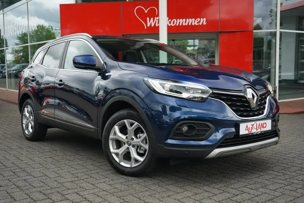 Main__Slider__Photo:Renault Kadjar 1.3 TCE Limited Navi Tempomat Keyless-Go 01/2020-1