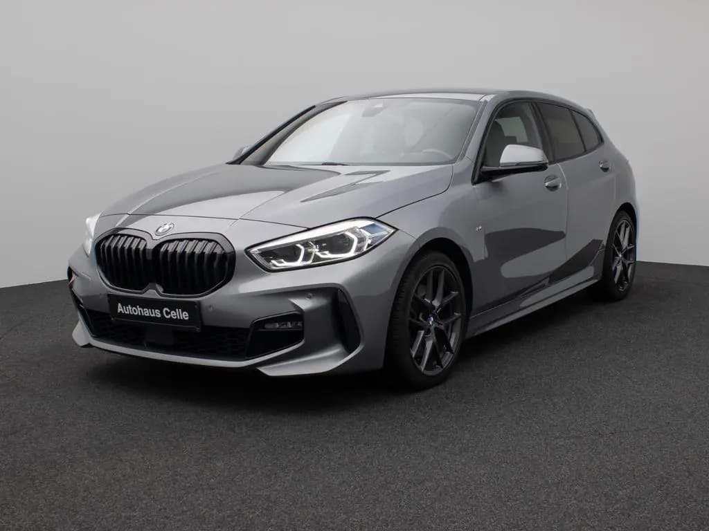 Main__Slider__Photo:BMW 120 d Aut. M Sport DAB HiFi CockPitPro PDC LED 02/2022-0