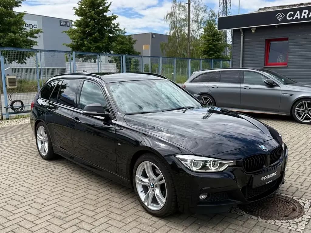 Main__Slider__Photo:BMW 320 i Touring M Sport LED AHK Lenkradheizung SHZ 11/2018-0