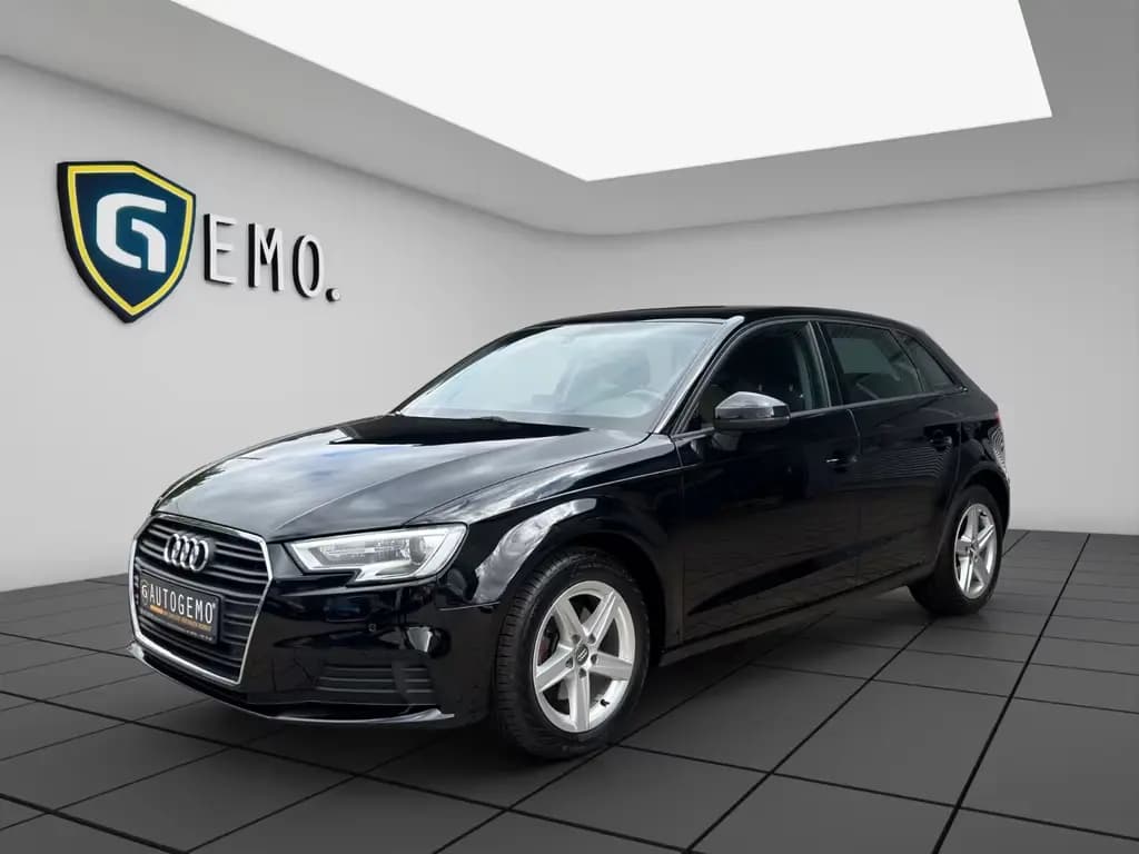 Main__Slider__Photo:Audi A3 Sportback 35 TFSI NAVI SOUND SHZ PDC RFK 04/2020-0