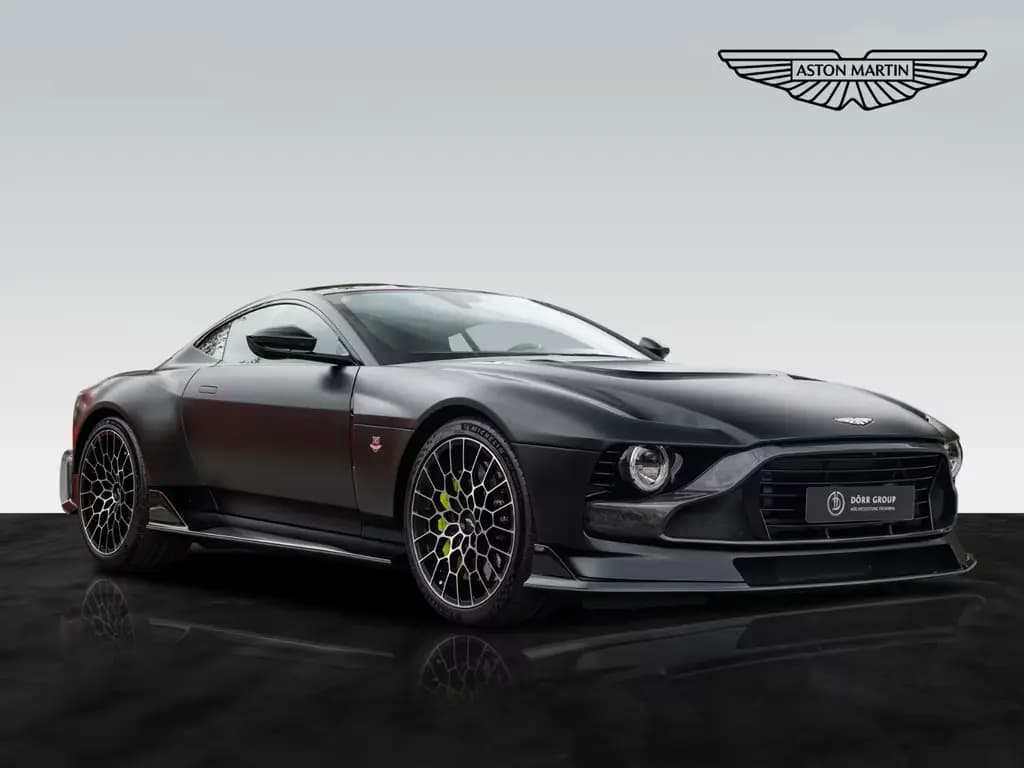 Main__Slider__Photo:Aston Martin Other Valour | Satin Paint | Lightweight Seats 08/2024-0