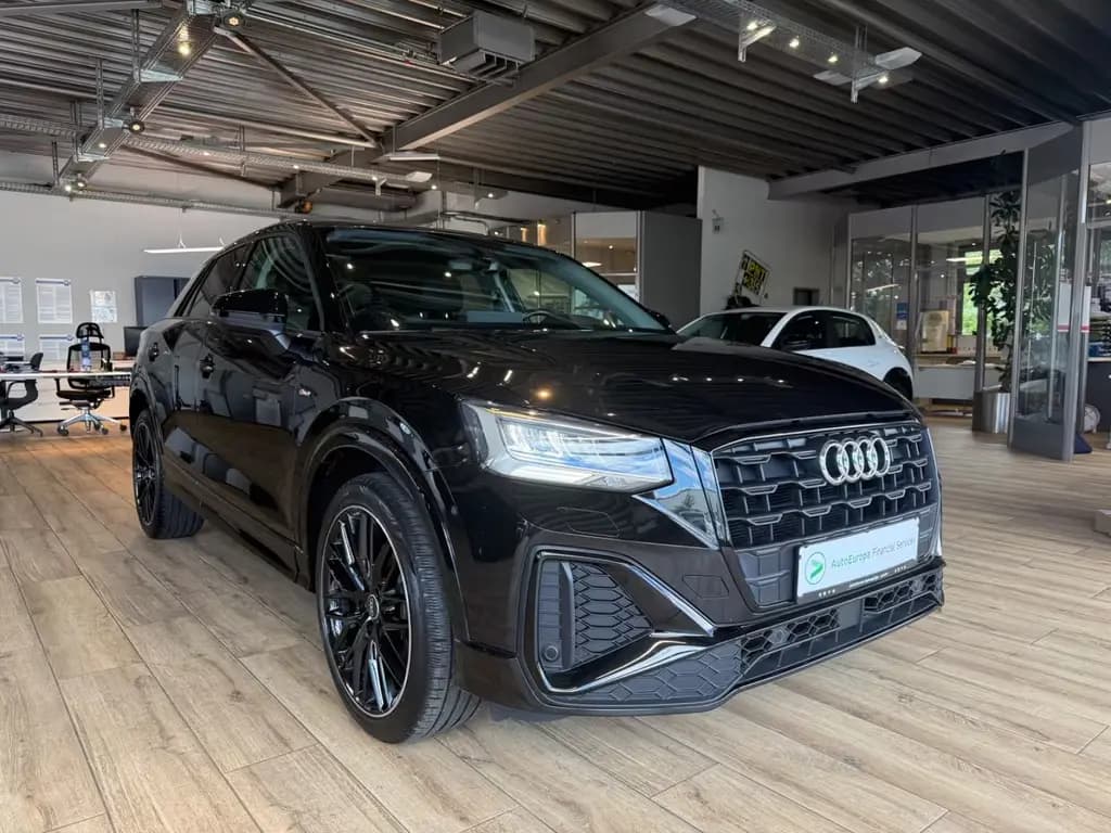 Main__Slider__Photo:Audi Q2 S Line APPLE- CARPLAY/ DAB-RADIO/ TEMPOMAT 04/2021-0