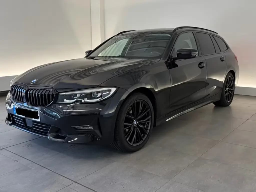 Main__Slider__Photo:BMW 320 i Tour. SportLine - AHK/Pano/LED/HiFI/Ambient 06/2021-0