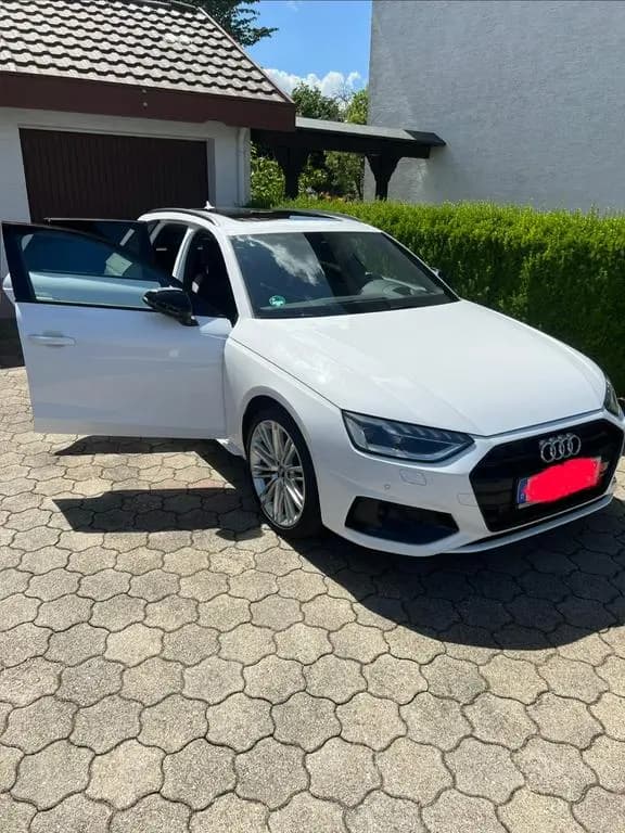 Main__Slider__Photo:Audi A4 40 TDI S tronic Avant - 12/2019-0