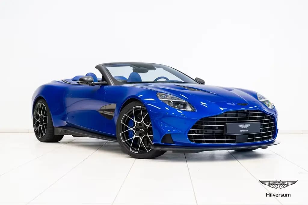 Main__Slider__Photo:Aston Martin Vanquish Volante Full Options Titanium Exhaust 06/2025-0