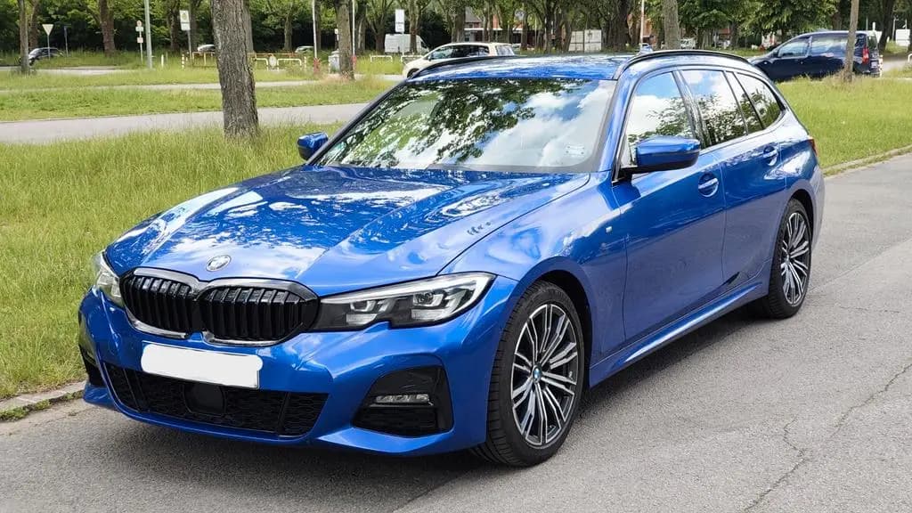 Main__Slider__Photo:BMW 320 d xDrive Touring M Sport , AHK, Standheizung 10/2019-0