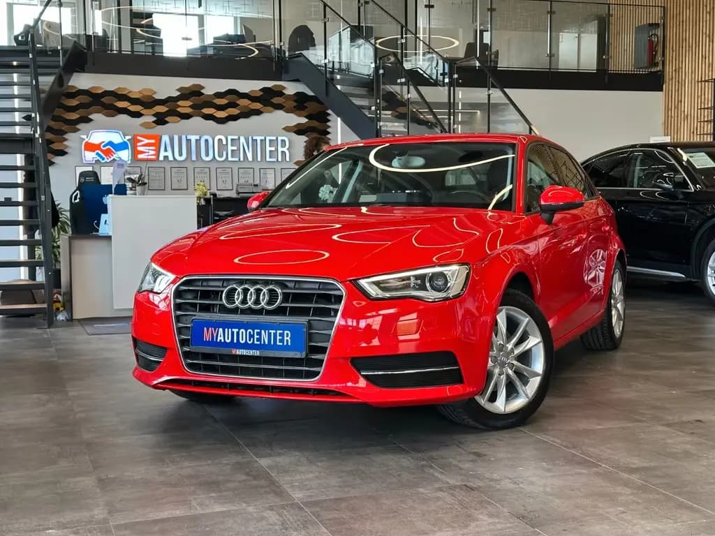 Main__Slider__Photo:Audi A3 *Sportback*Tempo*Navi*AHK*Xenon*2-Zonen* 05/2015-0