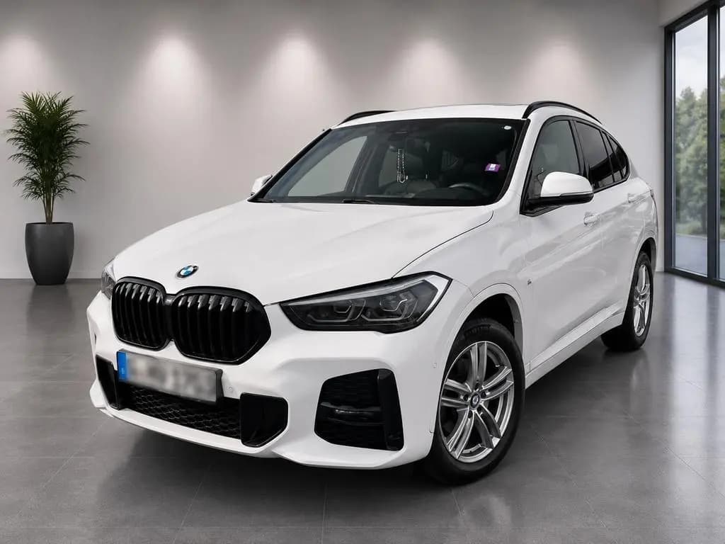 Main__Slider__Photo:BMW X1 sDrive20i M Sport Steptronic DCT M Sport 09/2021-0