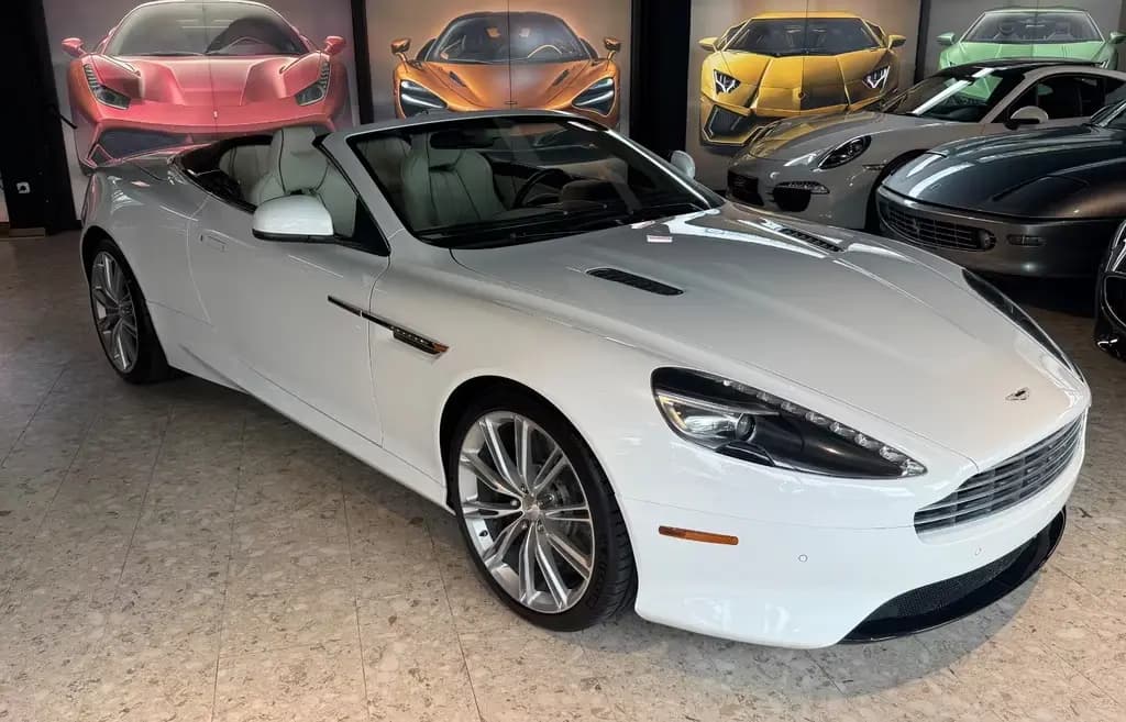 Main__Slider__Photo:Aston Martin Virage Volante Touchtronic++TRAUM KFZ++ 05/2012-0