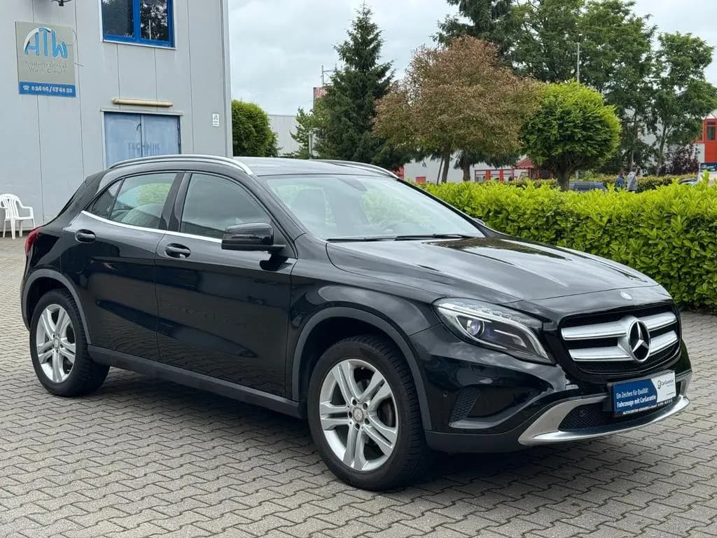Main__Slider__Photo:Mercedes-Benz GLA 180 Score Garantie*Navi*Bi Xenon*PDC*Auto. 04/2016-0