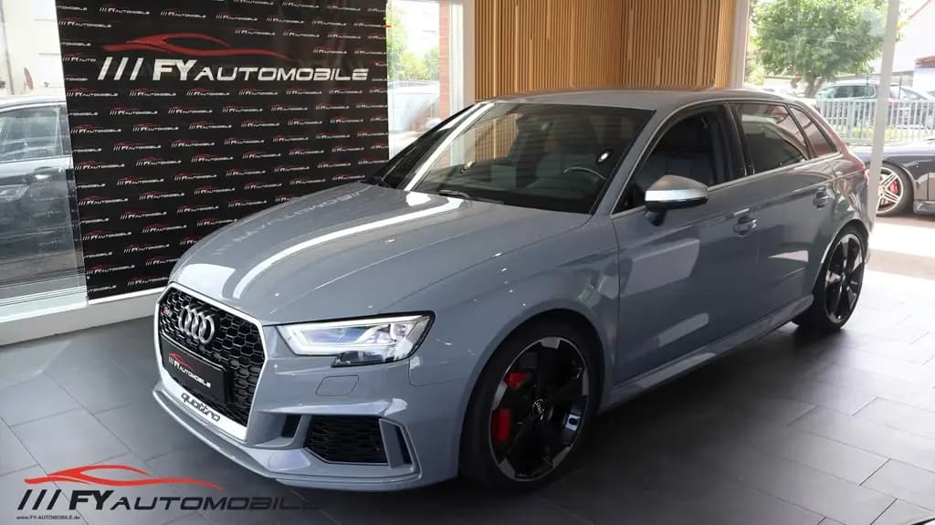 Main__Slider__Photo:Audi RS3 2.5 TFSI quattro* No OPF* 8x Bereift* Top ! 10/2017-0