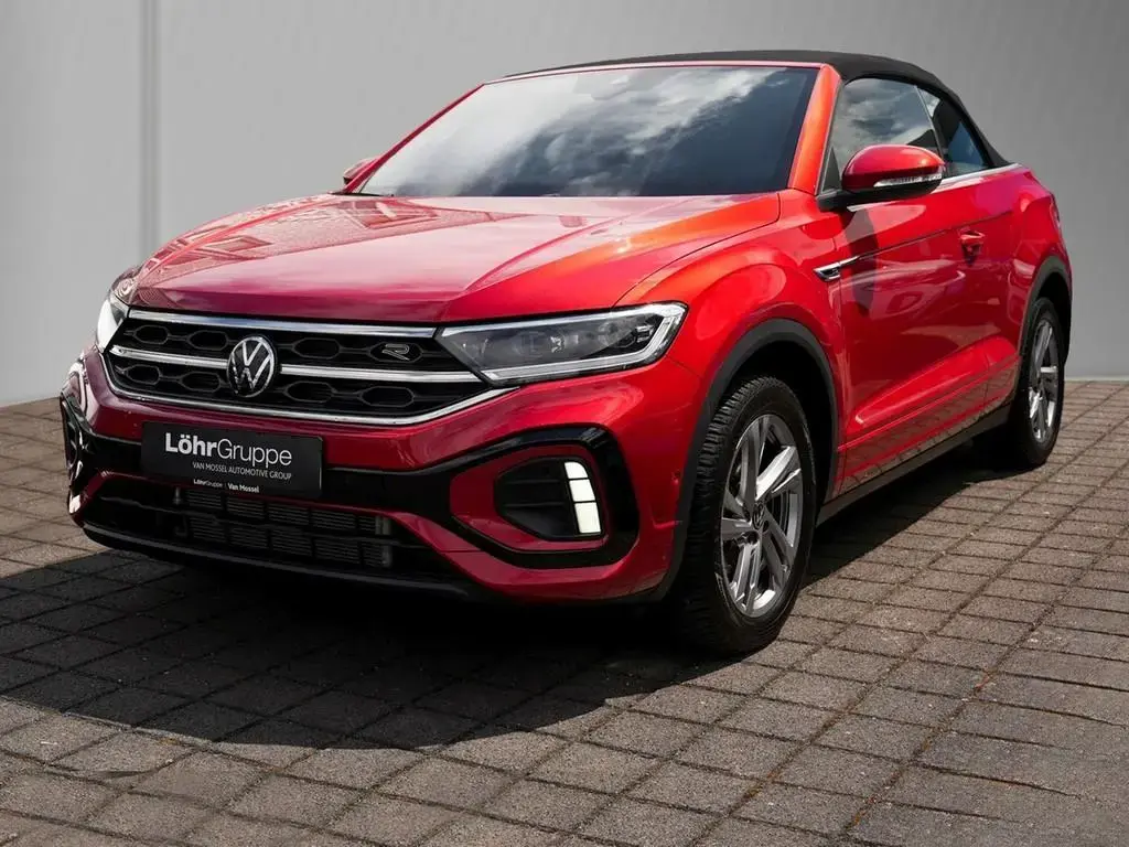 Main__Slider__Photo:Volkswagen T-Roc Cabrio 1.5 TSI DSG R-Line /LED/ACC/RFK 04/2024-1
