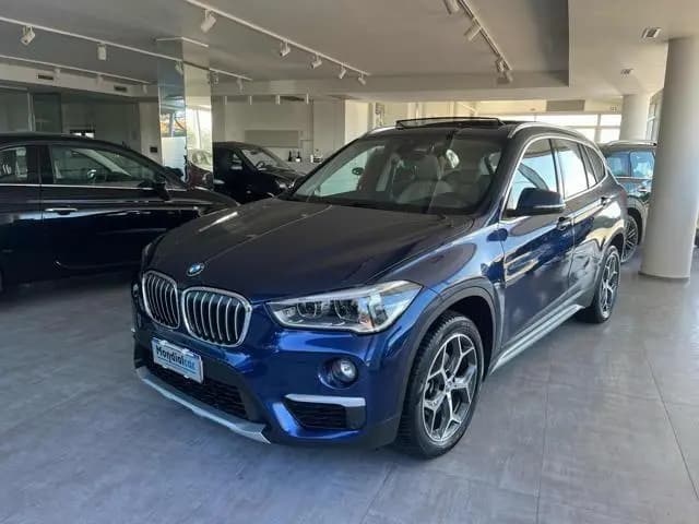 Main__Slider__Photo:BMW X1 sDrive18d xLine tetto panoramico 09/2018-0
