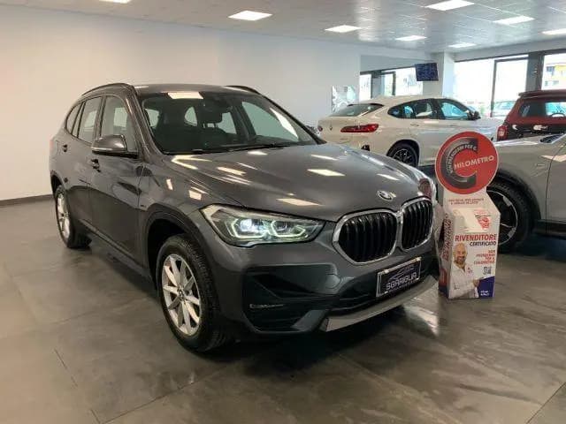 Main__Slider__Photo:BMW X1 sDrive 18d xLine Automatico 03/2020-0