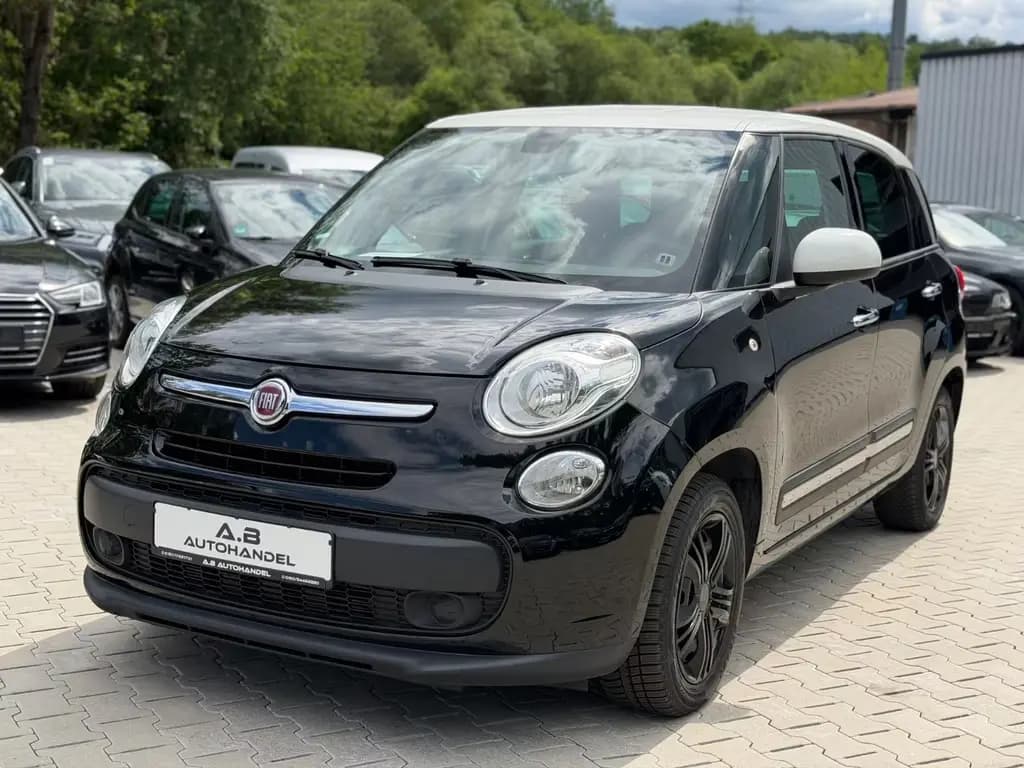 Main__Slider__Photo:Fiat 500L Pop Star/Klima/Schwarz/107000km/Tüv AU Neu 02/2014-0