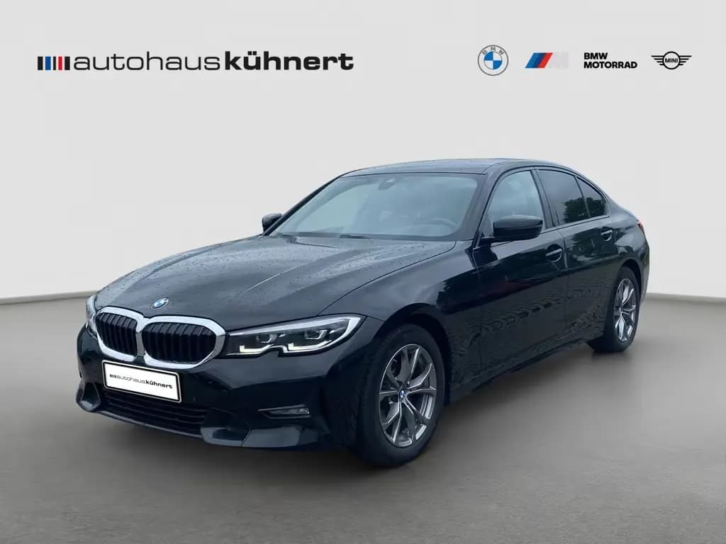 Main__Slider__Photo:BMW 320 d Limousine Sport Line LED DrvAss AHK HUD RFK 10/2019-0