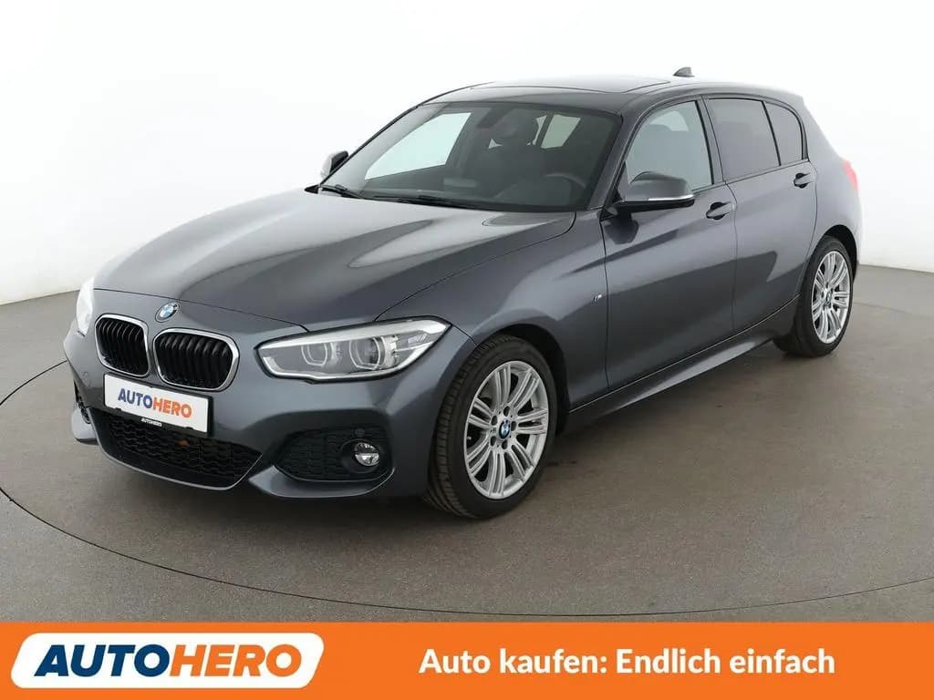 Main__Slider__Photo:BMW 120 1er 120i M Sport*NAVI*TEMPO*PDC*SHZ*LIM* 08/2017-0
