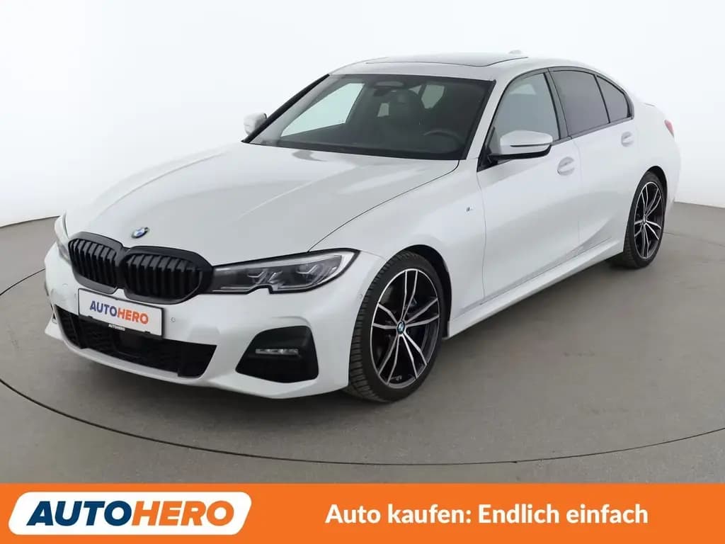 Main__Slider__Photo:BMW 330 i M Sport Aut.*NAVI*LED*ACC*H&K*CAM*PDC*SHZ* 04/2019-0