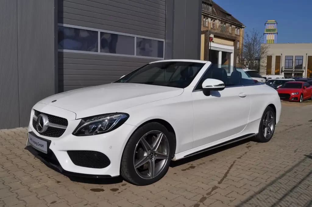 Main__Slider__Photo:Mercedes-Benz C 250 AMG LED Leder ACC AIRSCARF AIRCAP 360°KAM 06/2018-0