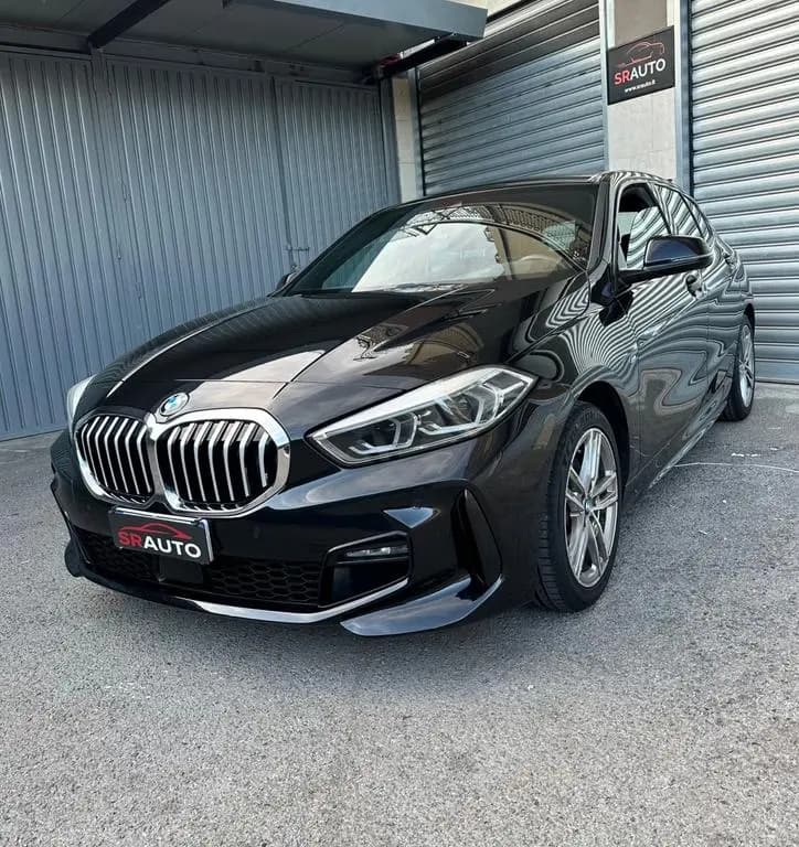 Main__Slider__Photo:BMW 116 Serie 1 116d 5p. Msport auto 08/2020-0