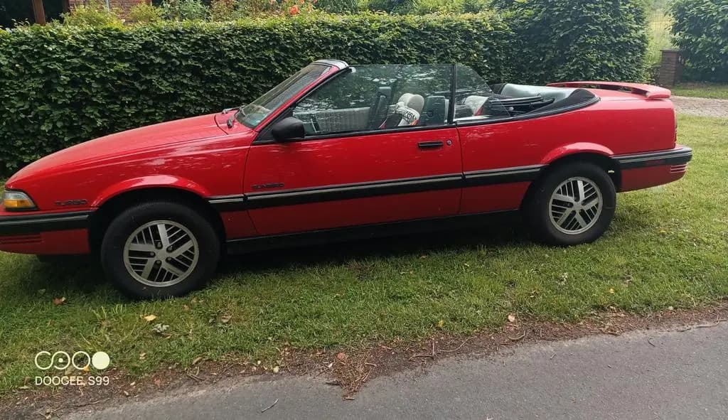 Main__Slider__Photo:Pontiac Sunbird 07/1990-0
