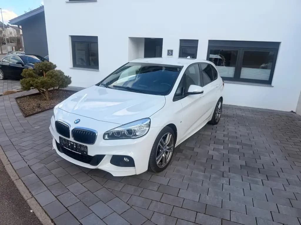 Main__Slider__Photo:BMW 218 d 2 Active Tourer M Sport, Automatik, AHK 12/2016-0