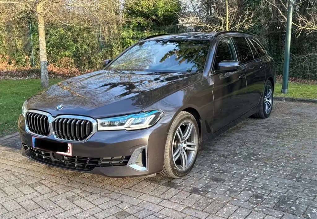 Main__Slider__Photo:BMW 520 dH&K Nappa Head up Vent seats digital key tv 06/2021-0