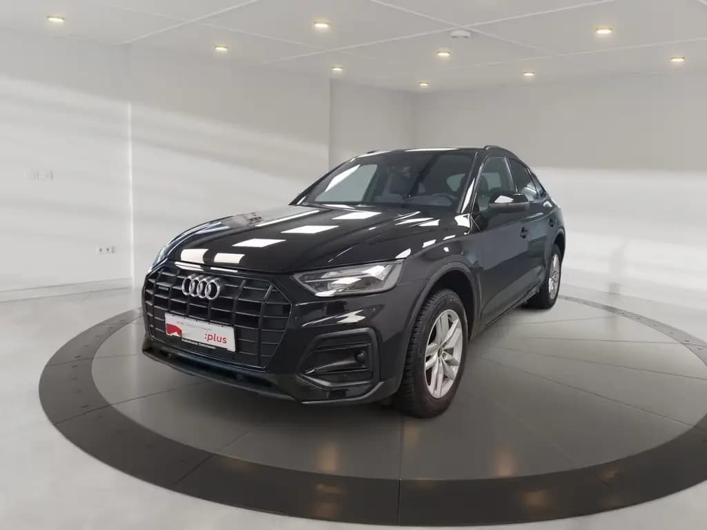 Main__Slider__Photo:Audi Q5 Sportback 40 TDI quattro AHK RFK Pano ACC 08/2021-0