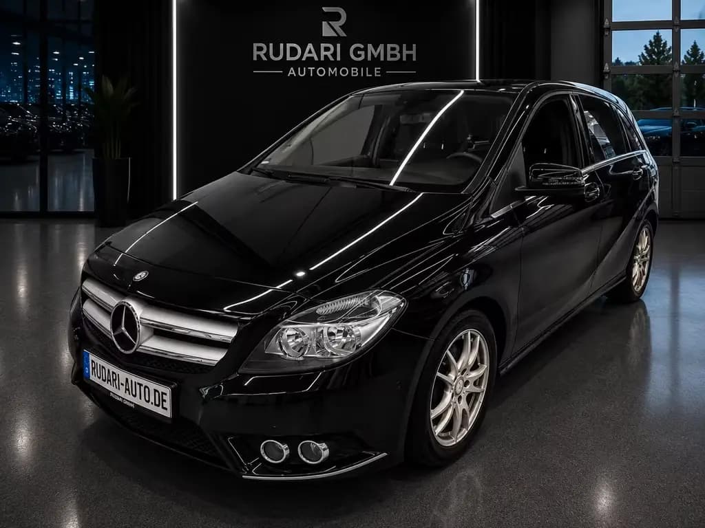Main__Slider__Photo:Mercedes-Benz B 180 B B 180 09/2014-0