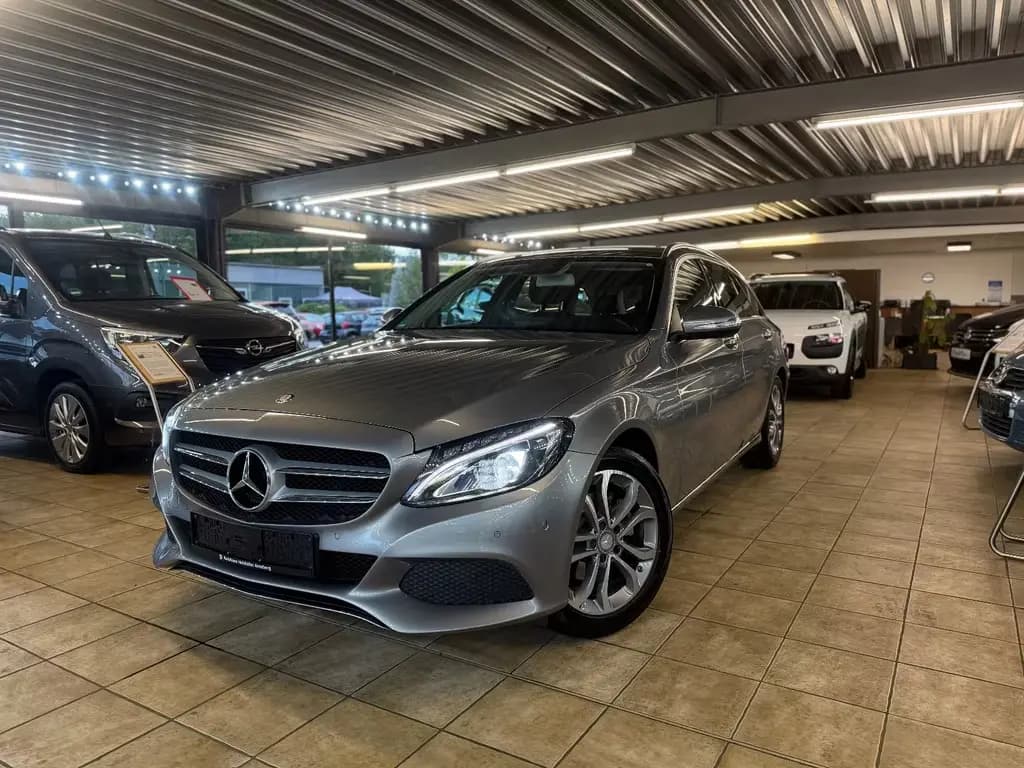 Main__Slider__Photo:Mercedes-Benz C 180 Avantgarde*Led*Carplay*Ahk* 01/2015-0