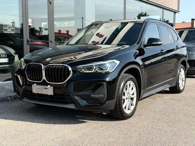 Main__Slider__Photo:BMW X1 sDrive18d 150CV Automatico Business Advan 06/2020-0
