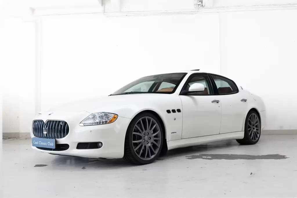 Main__Slider__Photo:Maserati Quattroporte 4.7 S - Youngtimer - VAT Car - 05/2009-0