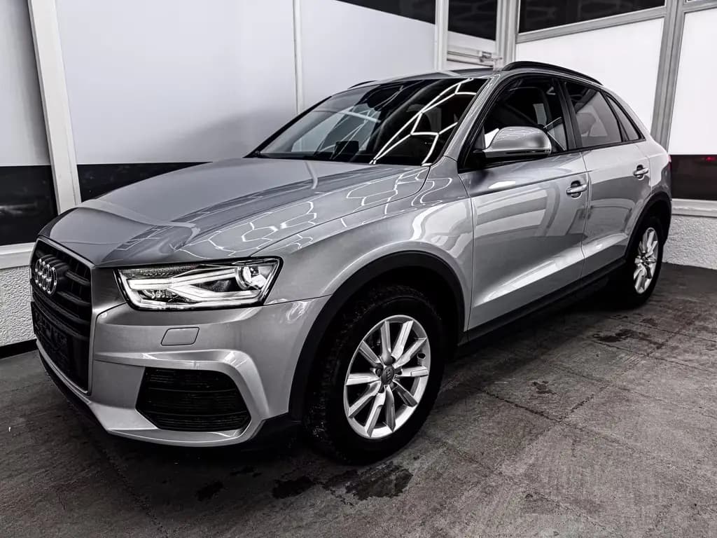Main__Slider__Photo:Audi Q3 BASIS 1.4TFSI AHK XENON TEMPOMAT SHZ PDC 1... 11/2017-0