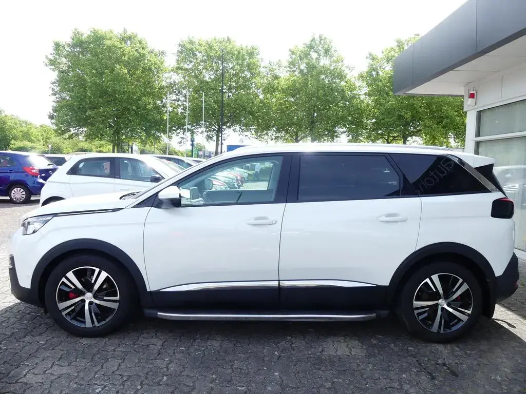 Main__Slider__Photo:Peugeot 5008 Allure 2.0 HDi 180 FAP 01/2020-1