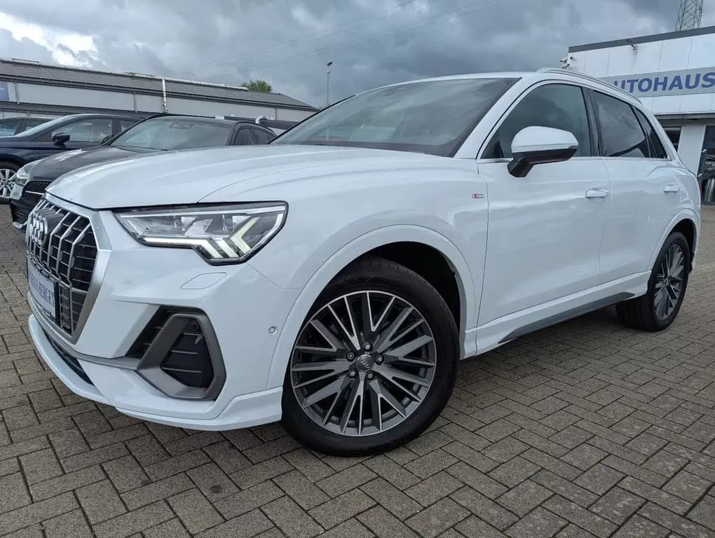 Main__Slider__Photo:Audi Q3 40 TFSI quattro S-tronic S line 07/2019-0
