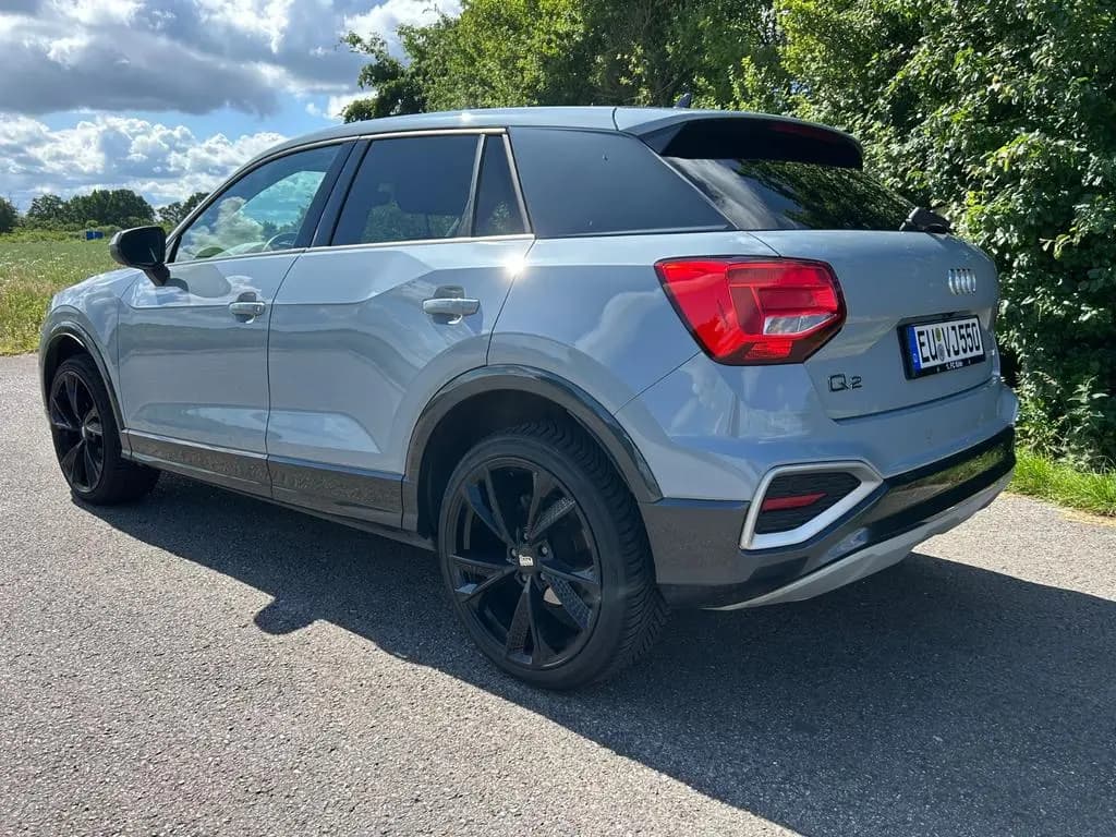 Main__Slider__Photo:Audi Q2 35 TFSI S tronic Advanced 02/2021-0
