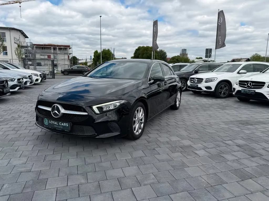 Main__Slider__Photo:Mercedes-Benz A 220 *Widescreen*LED*NAVI*PDC*Totwinkel*SHZ* 11/2019-0
