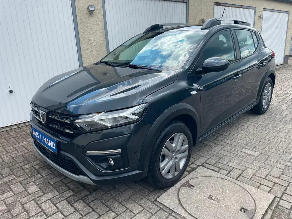 Main__Slider__Photo:Dacia Sandero STEPWAY 1HD KAM NAVI APPL TOTWIN SHZ LED AHK SD 01/2023-1
