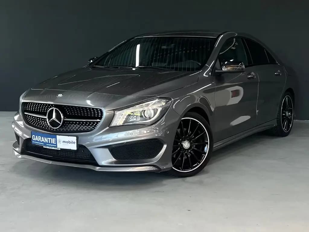 Main__Slider__Photo:Mercedes-Benz CLA 200 AMG Rückfahrkamera SHZ Navi H&K Sound 09/2014-0
