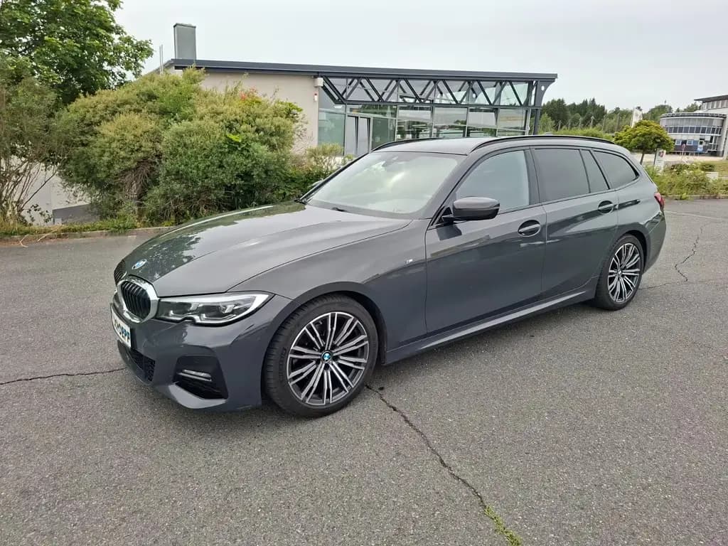 Main__Slider__Photo:BMW 320 d Touring M Sport Navi/LED/18" 11/2019-0