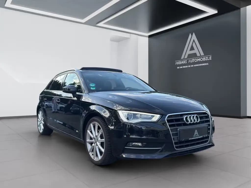Main__Slider__Photo:Audi A3 Sportback ambition*PANORAMA*Bi-Xenon* 10/2014-0