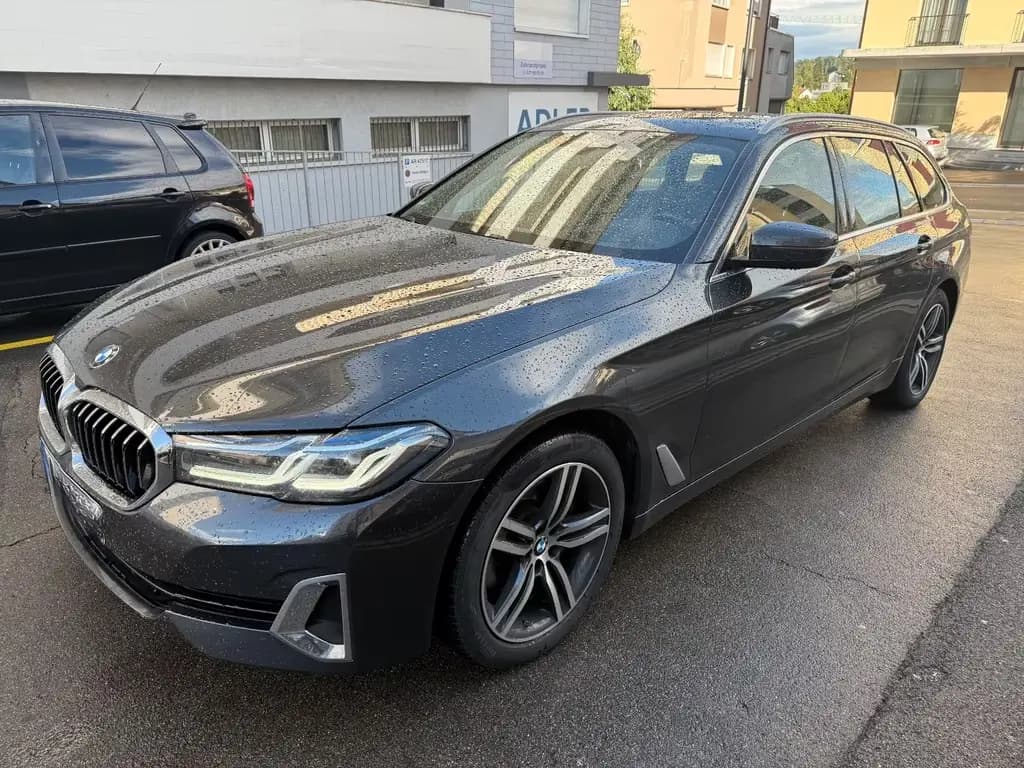 Main__Slider__Photo:BMW 520 d xDrive Touring Pano/HuD/Memory/Leder/AHK 07/2021-0