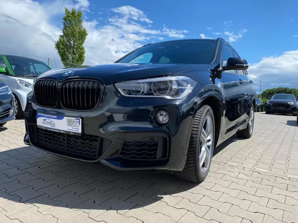 Main__Slider__Photo:BMW X1 xDrive 20 i M Sport/Business-Paket/Pano/Navi 04/2018-0